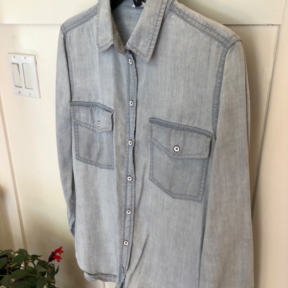 Club Monaco Chambray Shirt - Picture 6 of 7